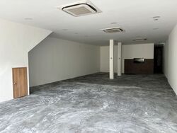 Holland Village (D10), Retail #448544581